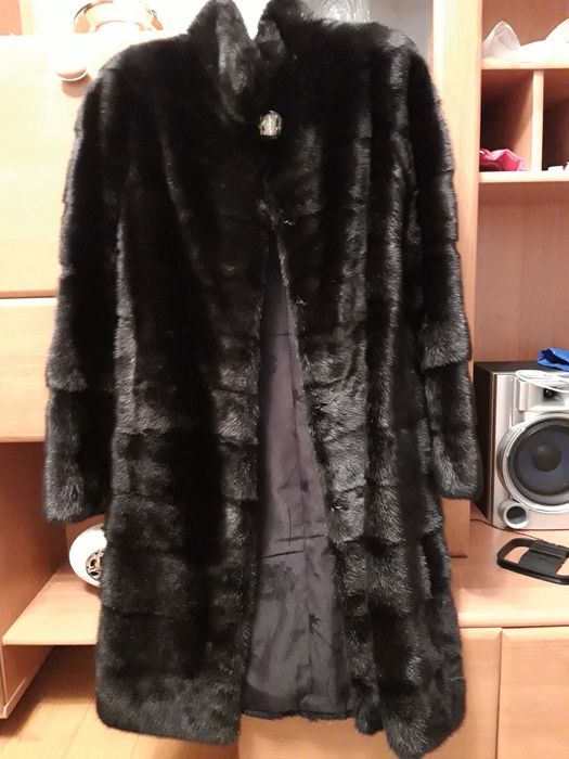 Шуба норковая продам