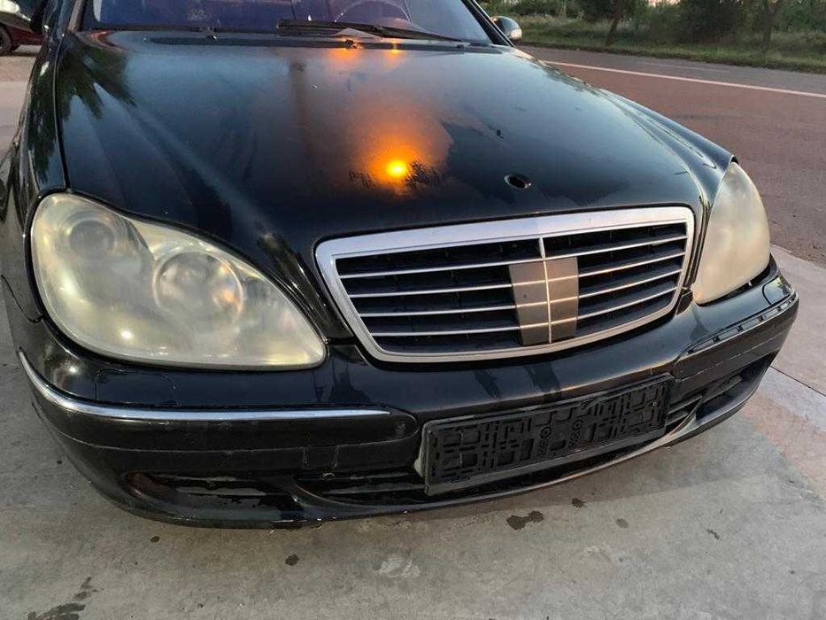 Dezmembrez Mercedes S-class/S600/S320/S350i/S430/W220/AMG/usa/portbagaj/interior/cutie/motor/volan/stopuri/faruri/capota