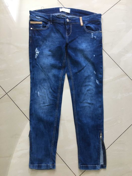 Blugi "Stradivarius"+cadou