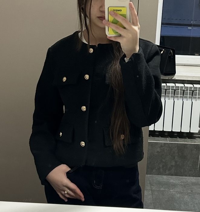 Женский черный пиджак