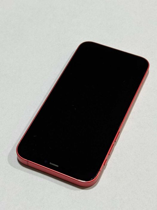 iPhone 12 64GB 77% Battery Health