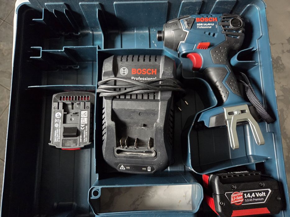 Filetanta cu impact Bosch 14v
