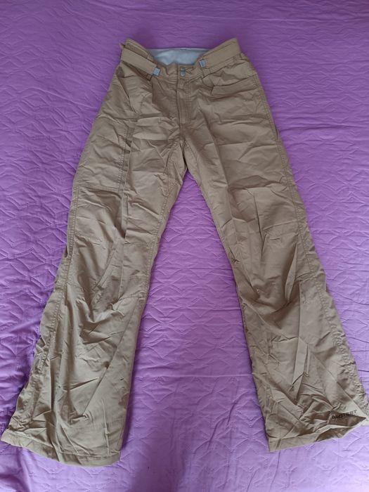 Pantaloni ski noi