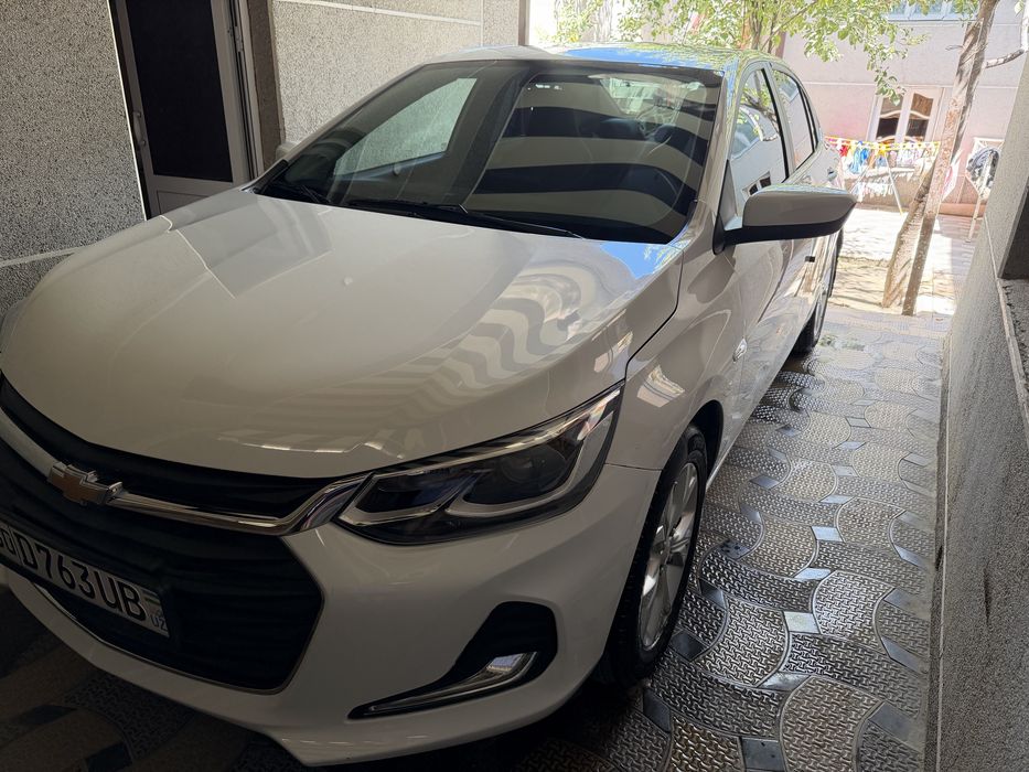 Onix turbo premier