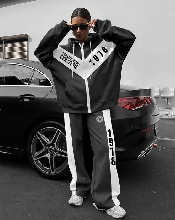 Дамски комплекти