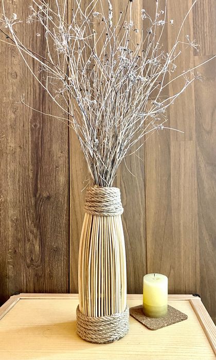 Натурална ваза с бохо дух – стъклена вътрешност!