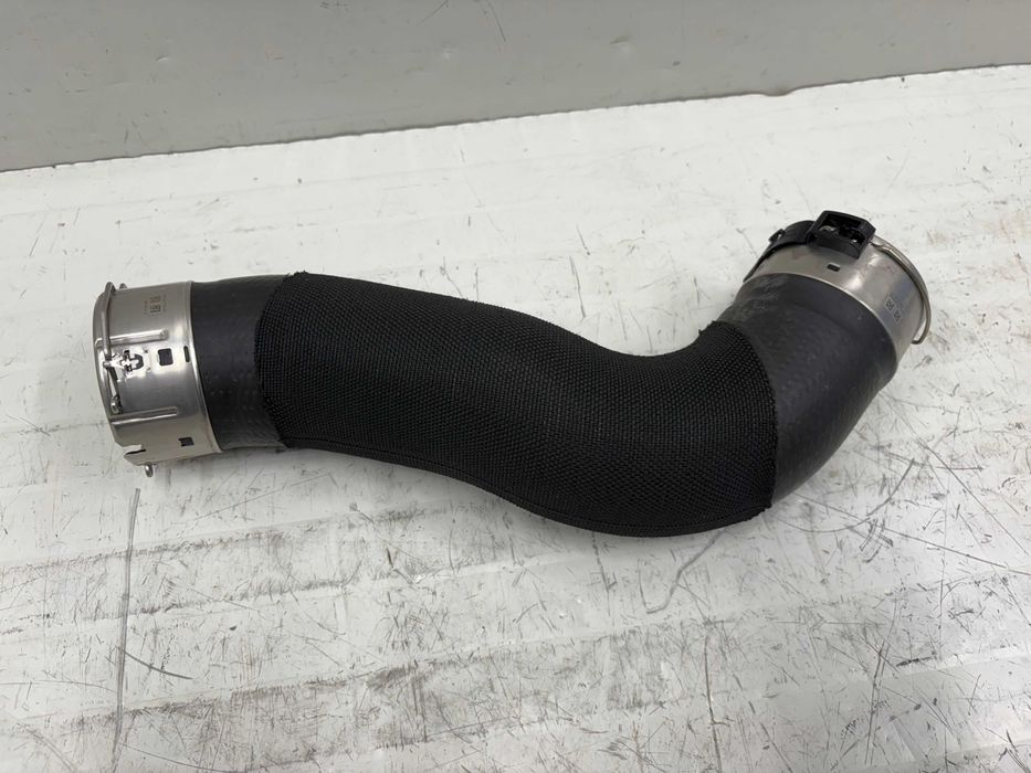 Тръба всмукателен колектор към интеркулер БМВ Х3 Г01 Х4 Г02 3.0d 4.0d