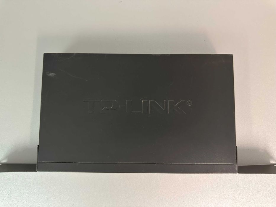 Switch 24 de porturi TL-SG1024DE Gigabit