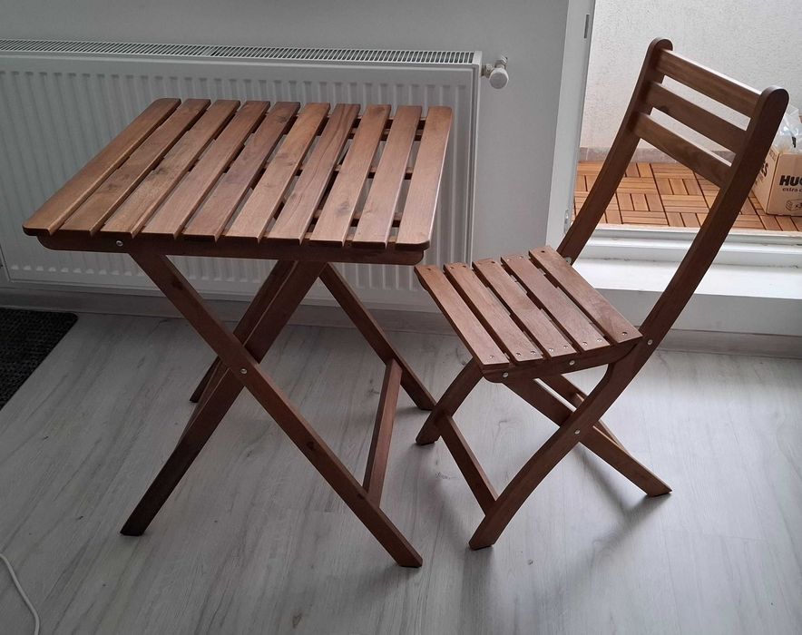Set masa + scaun - interior sau exterior - IKEA - pliabile - lemn