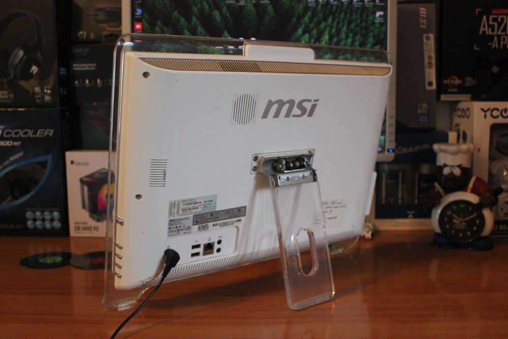 All-in-One Msi Quad-Core/4GB/128SSD/WIN7