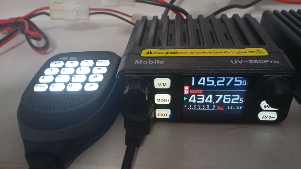 Автомобильная рация УКВ