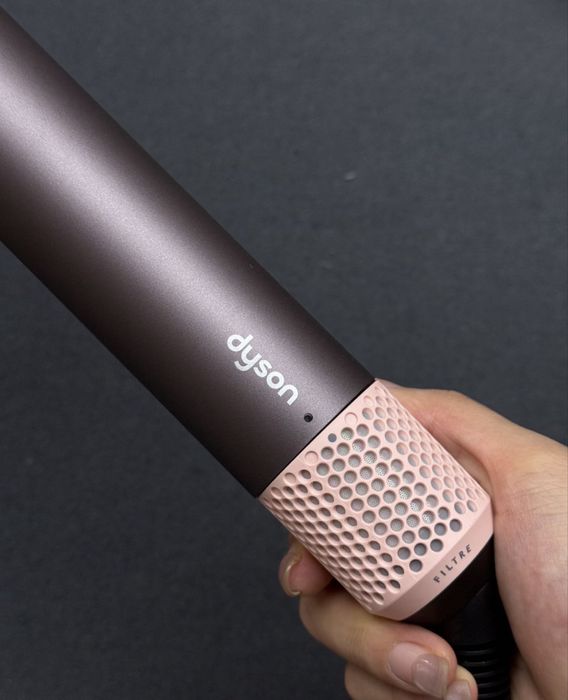 Dyson straightener