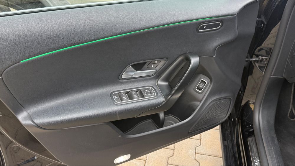 Mercedes CLA 180 D 2021 21500€ neg