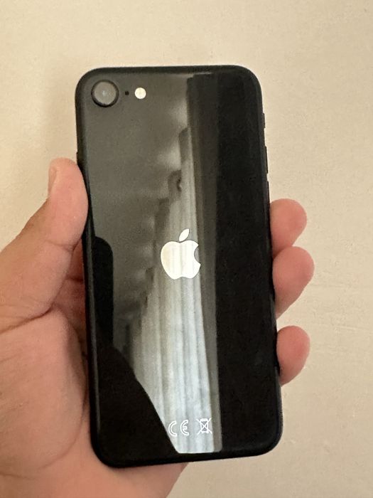 айфон SE 2020 iphone 128ГБ