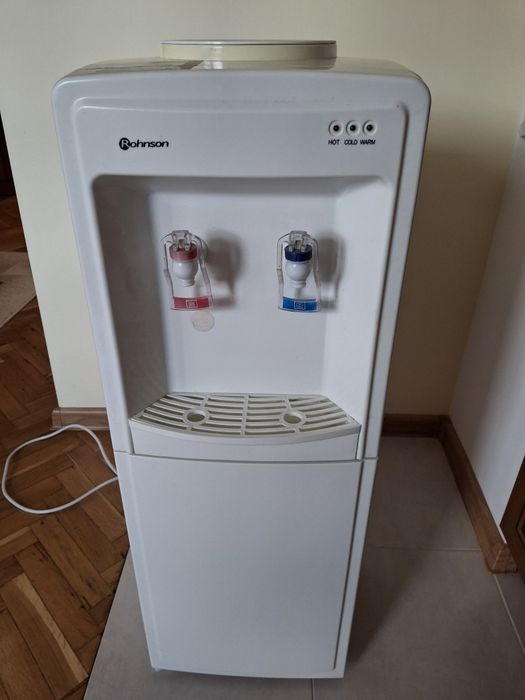 Диспенсър за вода Rohnson