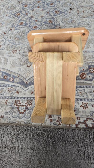 Табуретки (стульчики)