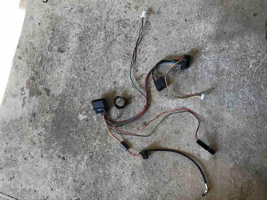 Вътрешна инсталация за фар Audi A6 C6 4F със завиване НОВА