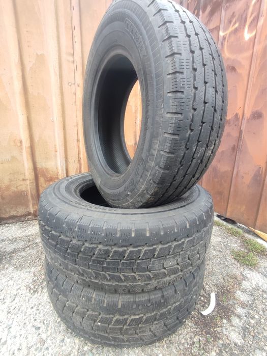 Всесезонни гуми за бус PETLAS