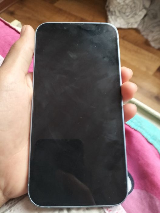 Айфон 14 128гб акб 84%