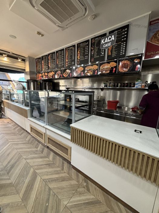 Хладилни витрини сладкарски