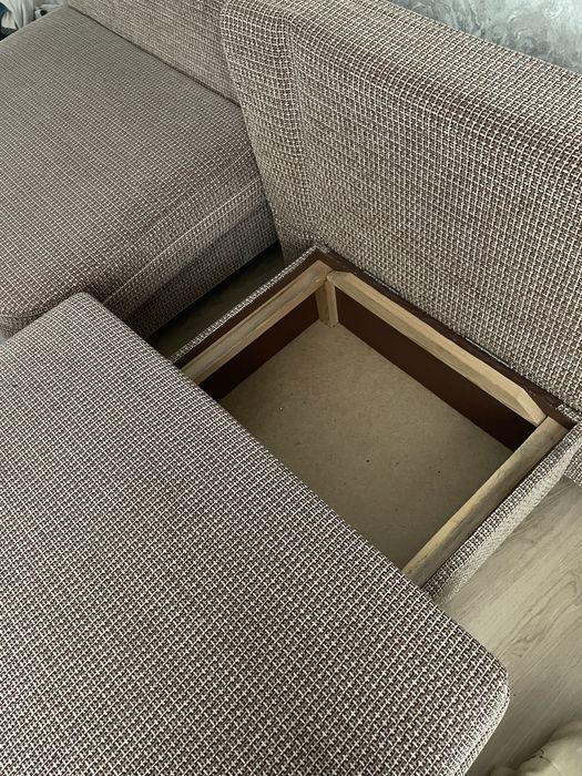 Бесплатно 2 кресла