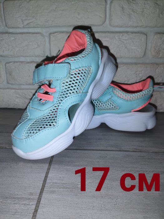 Обувь летняя на девочку