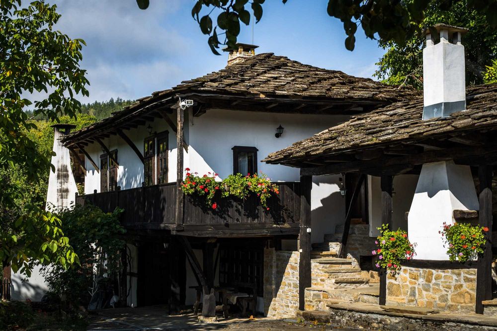 Продава се Къща в с. Стефаново, Област Ловеч - 626 кв.м за 750 €/кв.м - Снимка #1