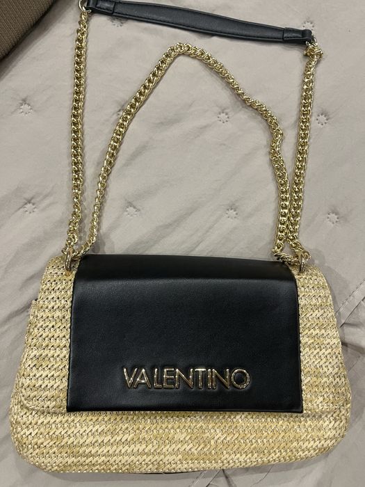 Уникална чанта Valentino
