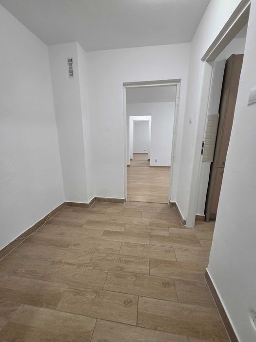 [Proprietar] Inchiriez apartament 3 camere Aleea Avrig (contract ANAF) (intersectie Bvd. Ferdinand cu Bvd. Mihai Bravu)