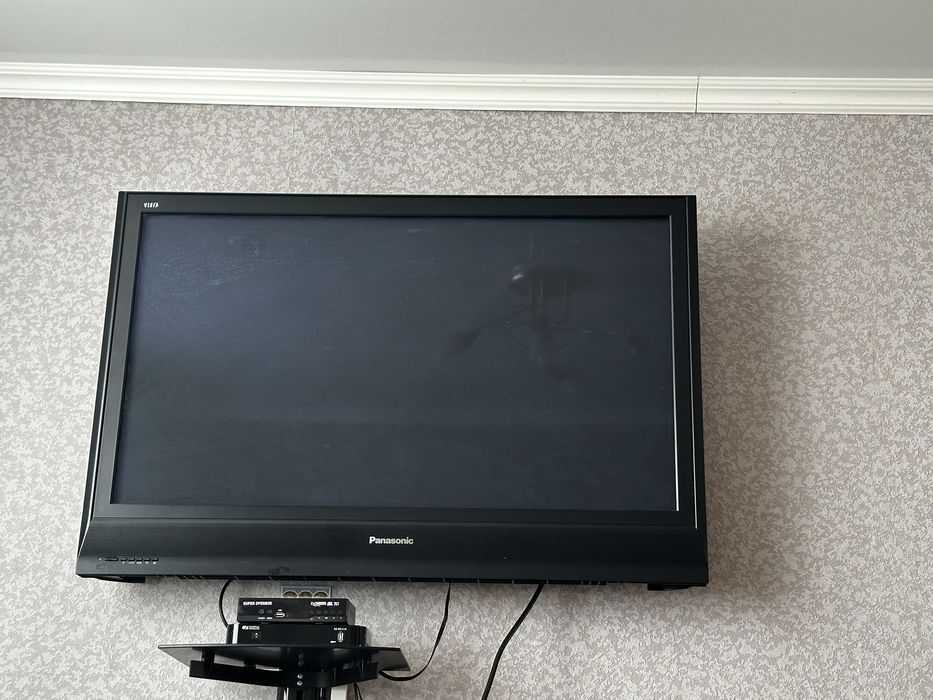 Продам телевизор Panasonic