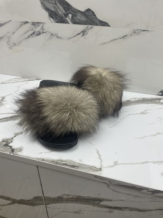 Чехли с естествена лисица е косама