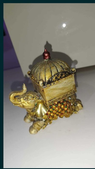 Pachet special- Set dama și cutie bijuterii