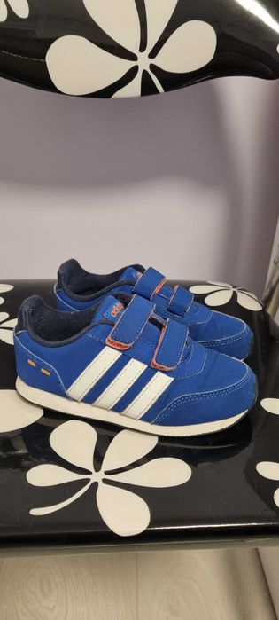 Маратонки Adidas