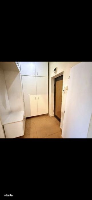 Apartament De Vânzare cu 3 Camere in zona București-noi sec.1 — fotografia 3