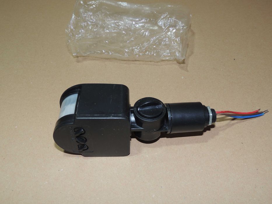 Датчик /Сензор/ за движение PIR модул HC-SR501.  Датчик за движ. 220V.