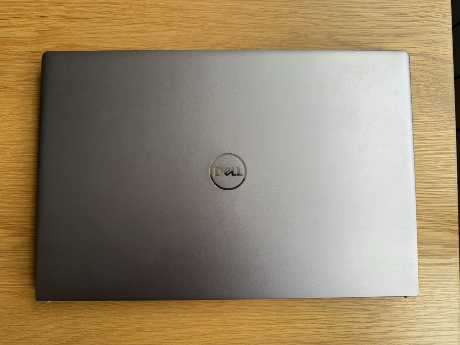 Dell Vostro 14 перфектно състояние!