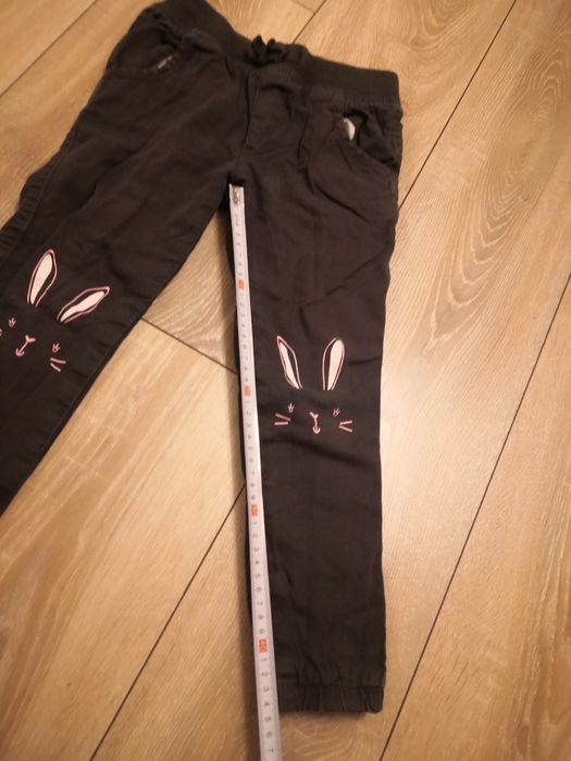 Pantaloni fetite marime 116,