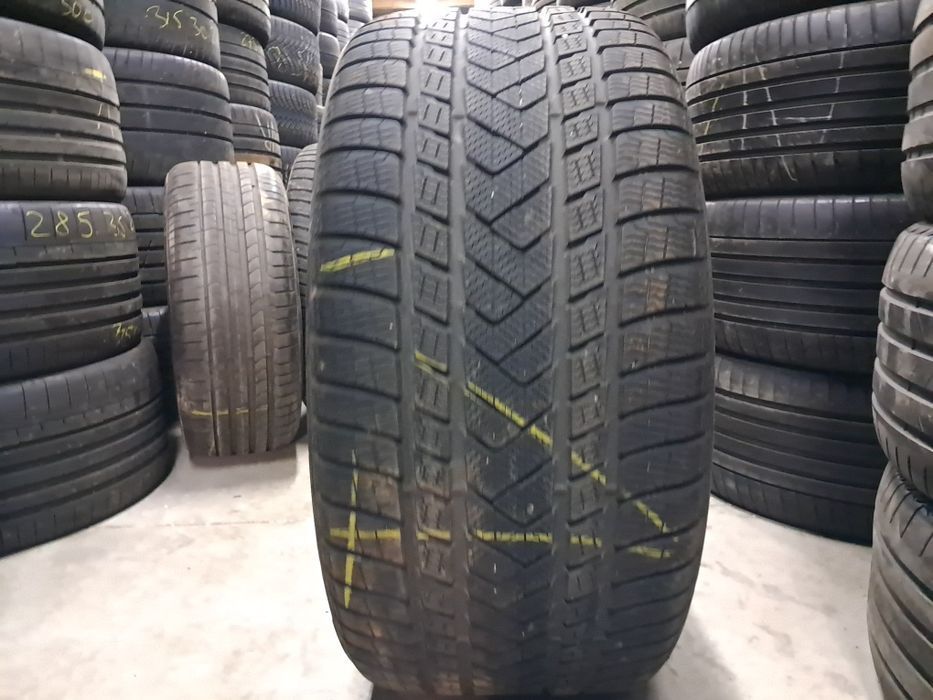 1XAnvelopa second iarna 315 35 R21 Pirelli RSC RFT* 2023