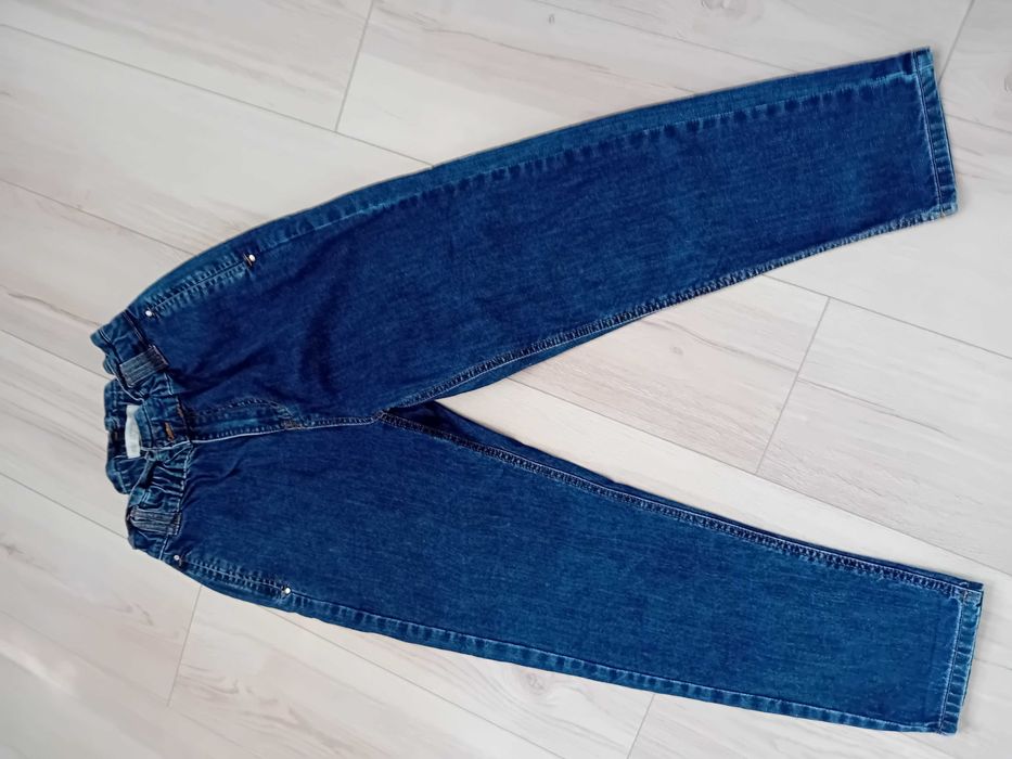 Дамски дънки размер С