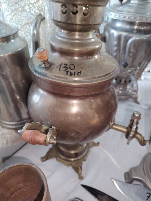 Коллекция часов самовар наеовальня