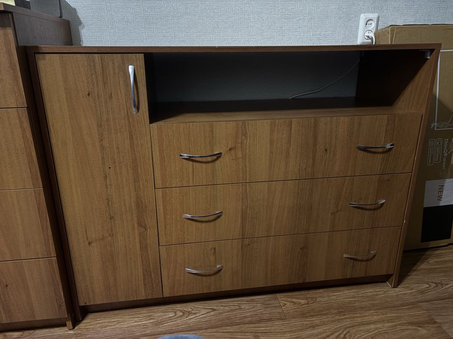 Продам тумбу 120*50