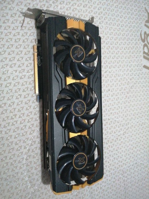 Placa video Sapphire Radeon R9 290 Tri X OC 4GB DDR5