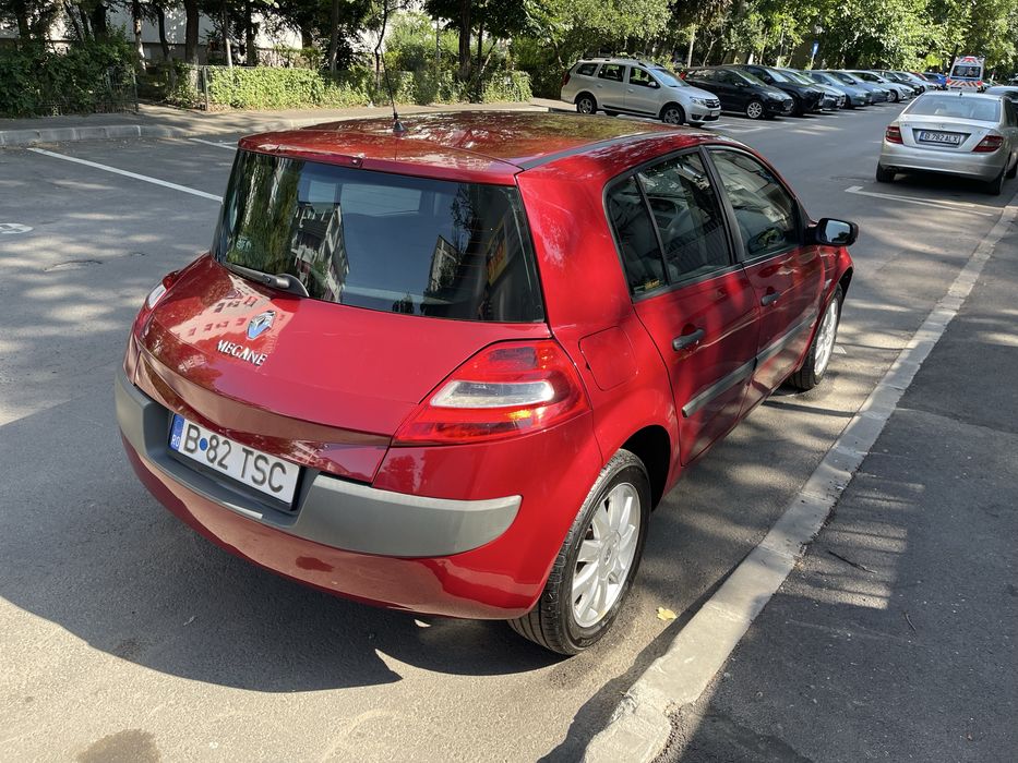 Renault Megane 2 hatchback 1.6 16v