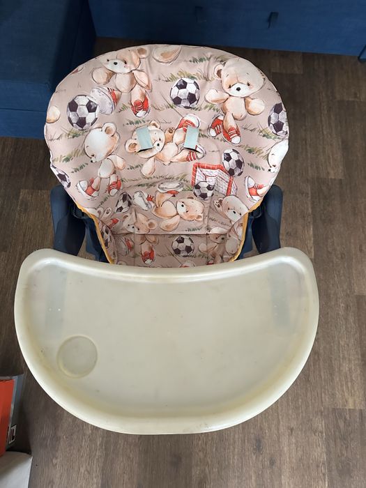 Стол к для кормления