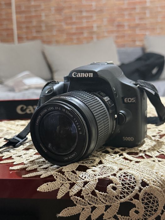 Aparat foto canon EOS 500D