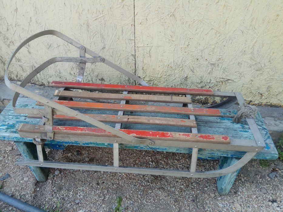 продам санки  в хорошем состоянии