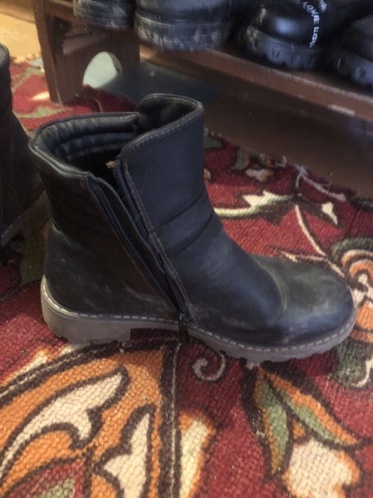 продам весенние сапожки