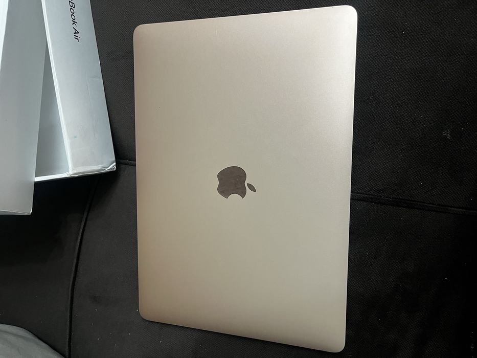 MacBook Air 13-inch