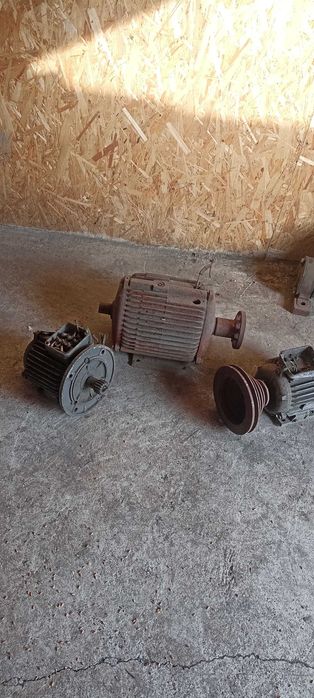 Двигатель электрический