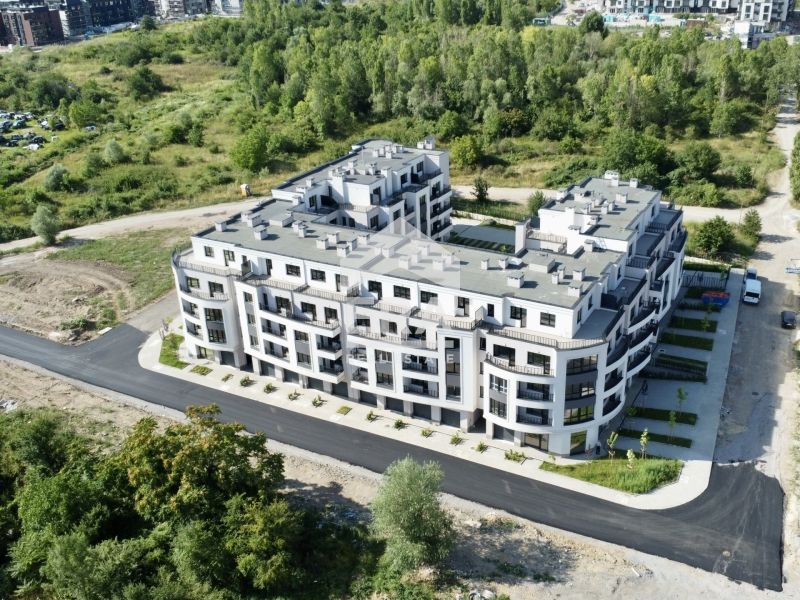 Двустаен апартамент в жилищен комплекс в кв. Витоша